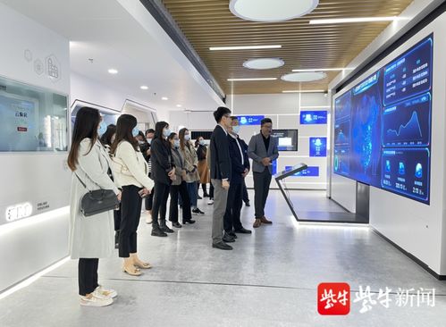 南京人力資源產(chǎn)業(yè)協(xié)會赴浙江人力資源服務(wù)博覽會參訪電子簽領(lǐng)頭企業(yè)，探索會展服務(wù)新路徑